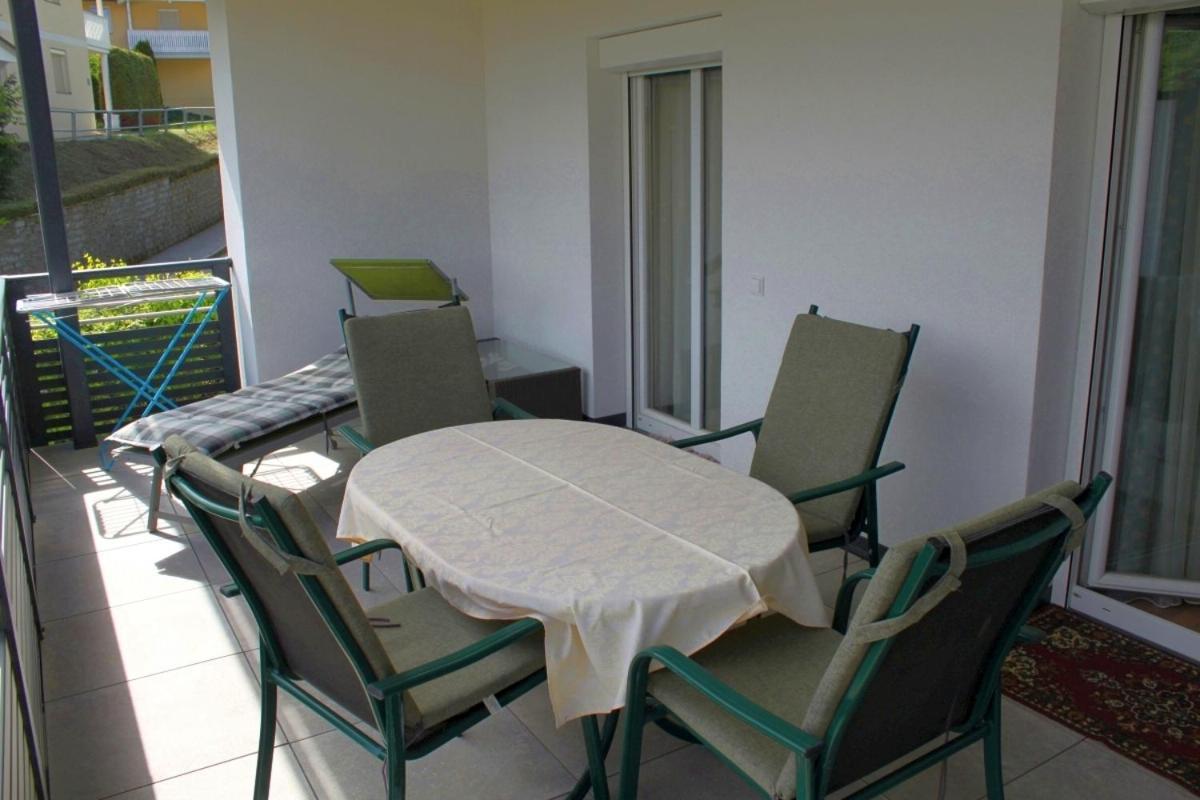 Appartement Eveline Velden am Woerthersee Exterior photo