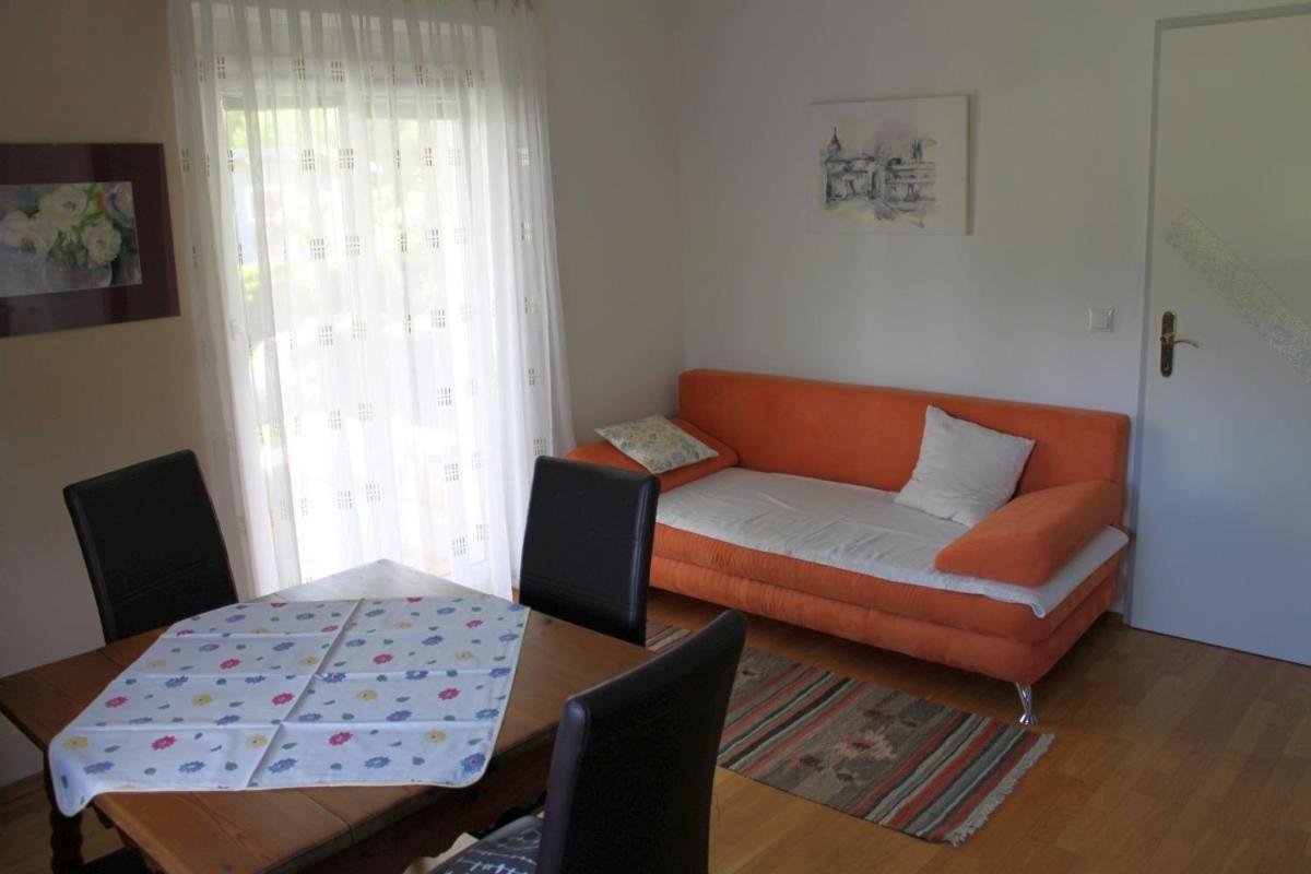 Appartement Eveline Velden am Woerthersee Exterior photo